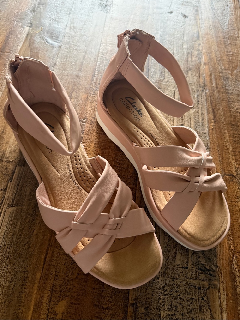 Clarks “Clara Rae” ankle strap wedges in pink blush color great condition size 6